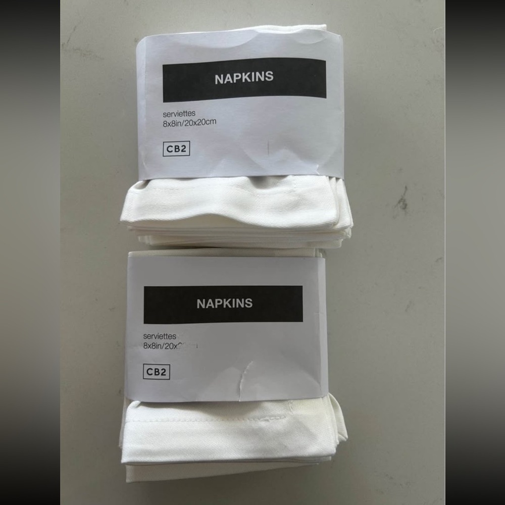 CB2 White Cotton Napkins Set